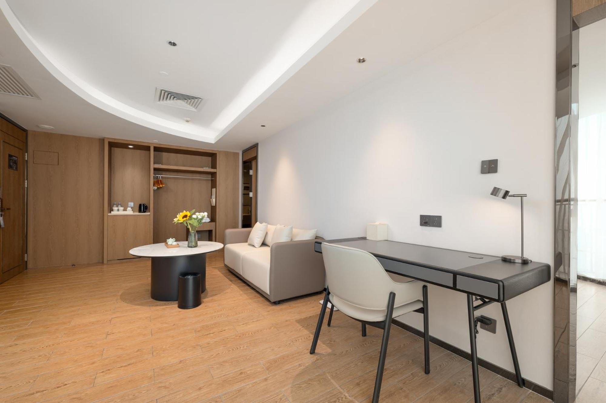 Atour Hotel Guangzhou Yueqiao Branch Exterior photo