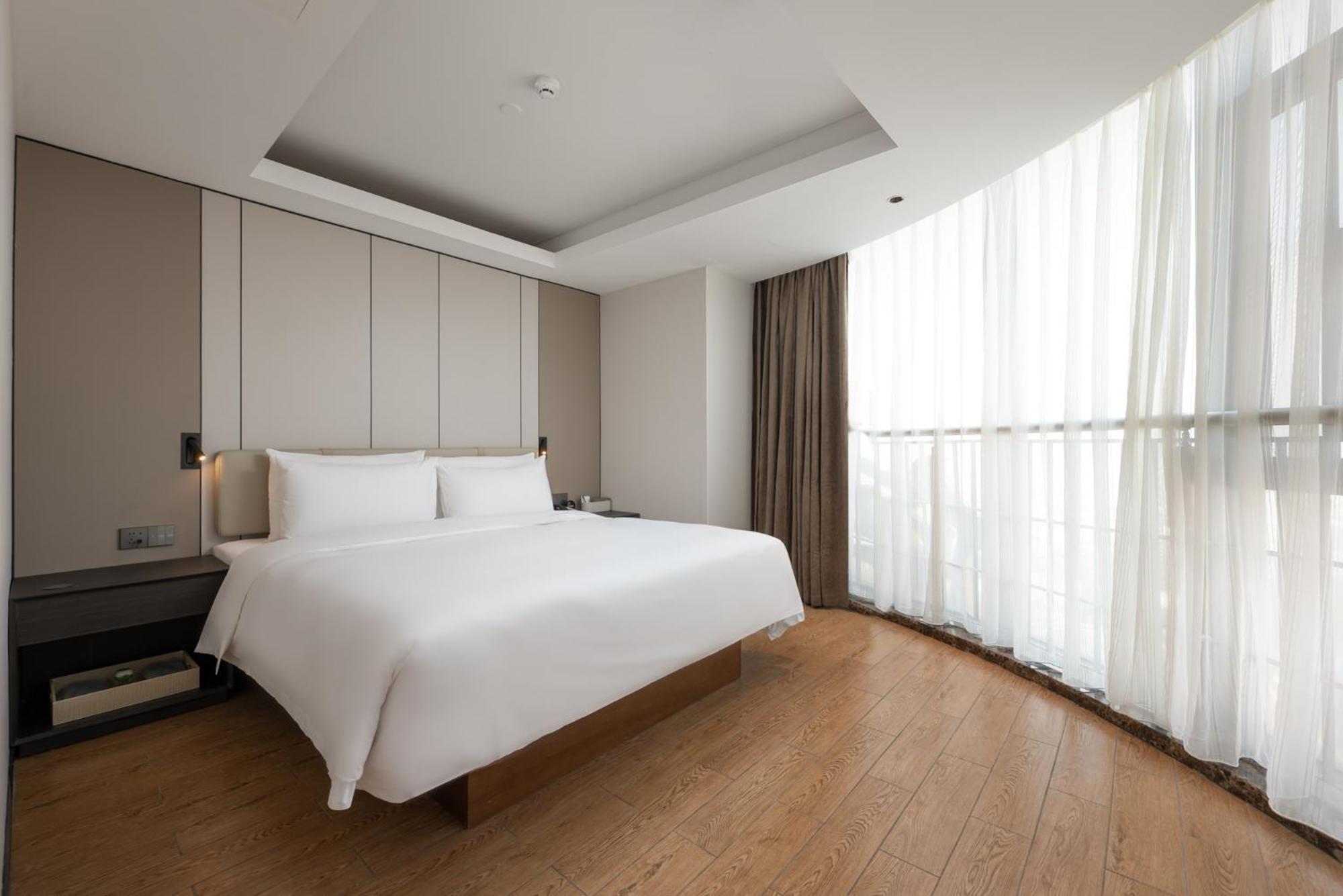 Atour Hotel Guangzhou Yueqiao Branch Exterior photo