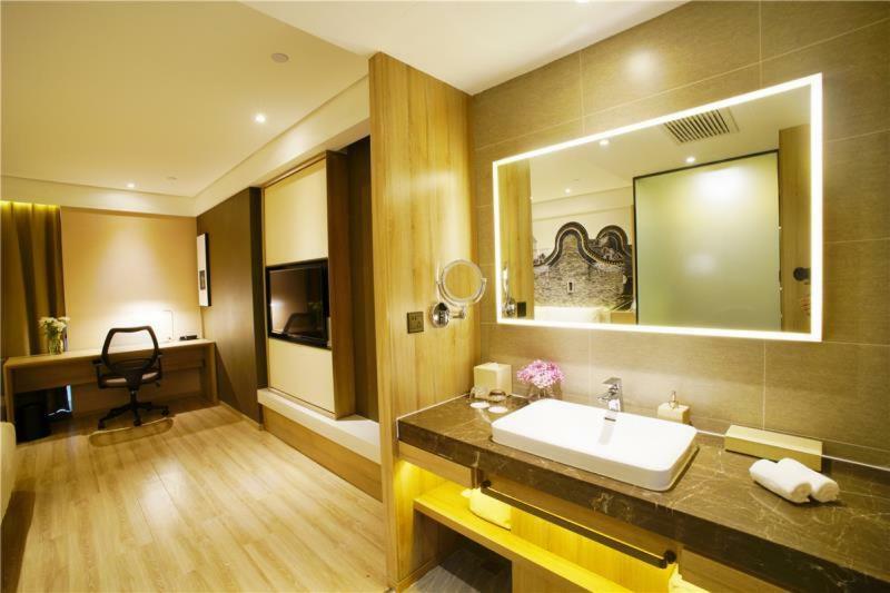 Atour Hotel Guangzhou Yueqiao Branch Exterior photo